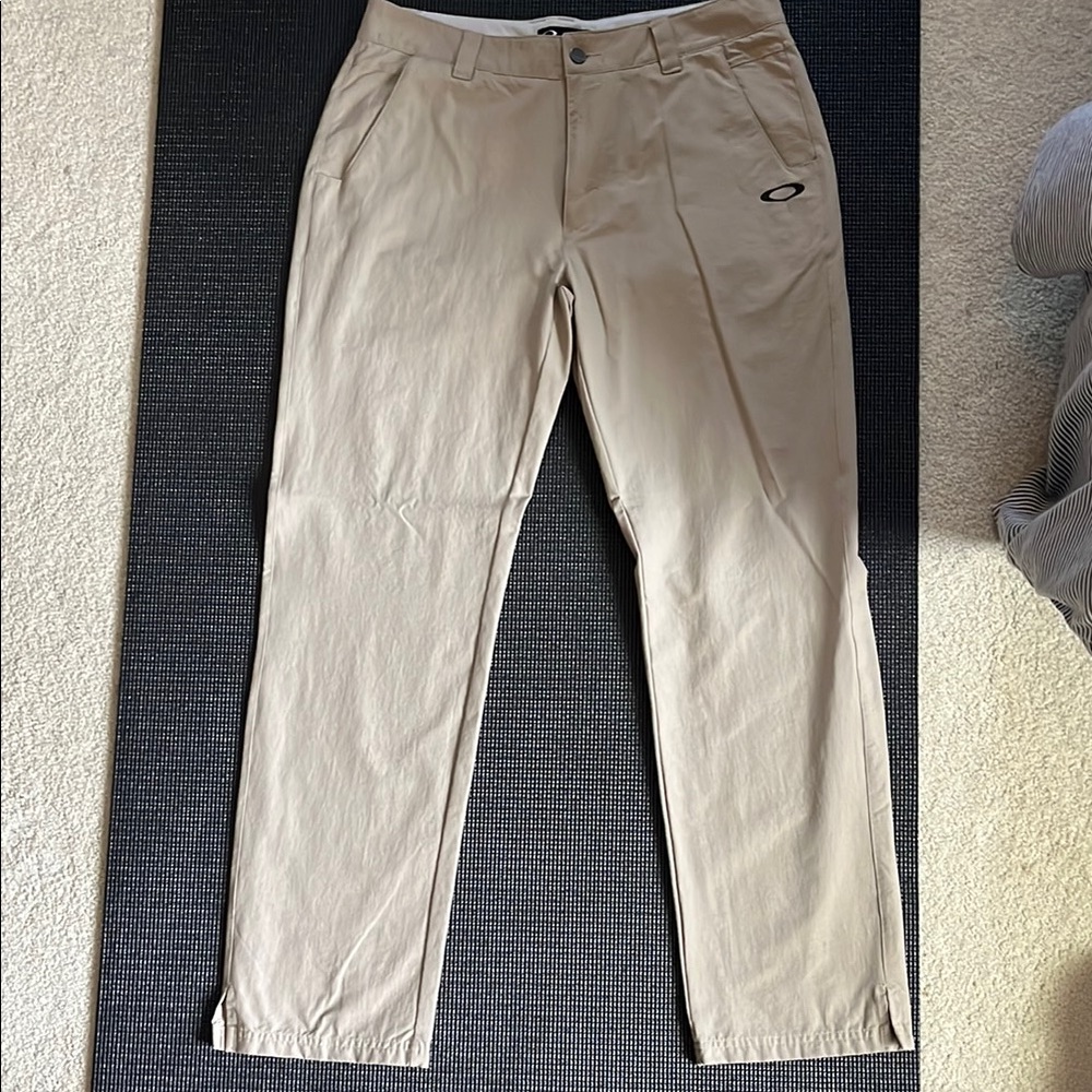 Oakley Tan golf pants  Classic Straight-Leg 32x32
